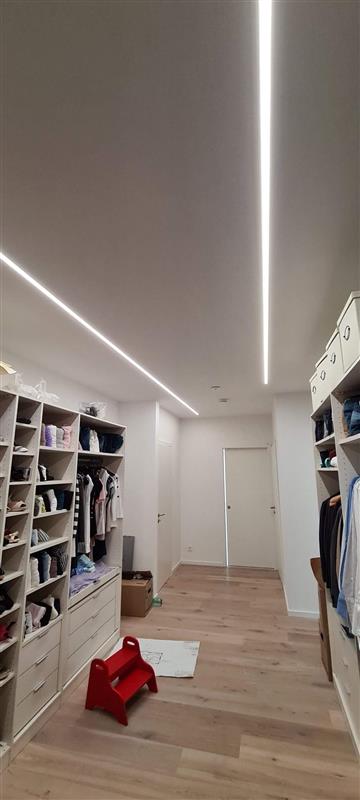 Indirekte Beleuchtung (Detail)